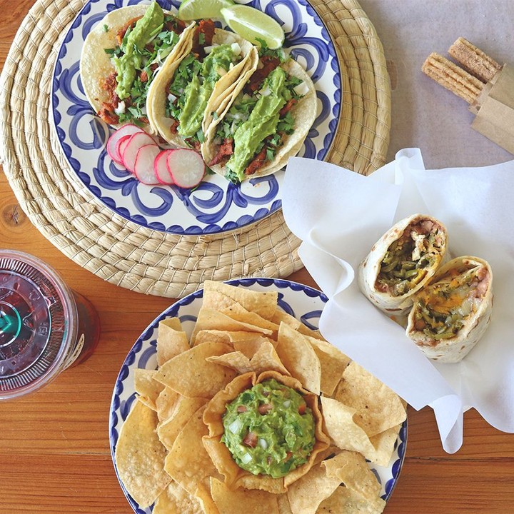 Carne asada fries with pico de gallo