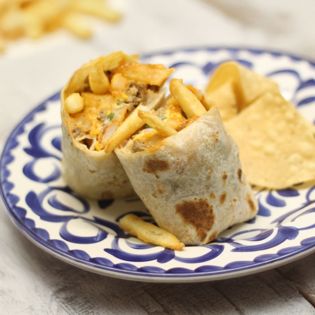 Agua de jamaica with hibiscus flower